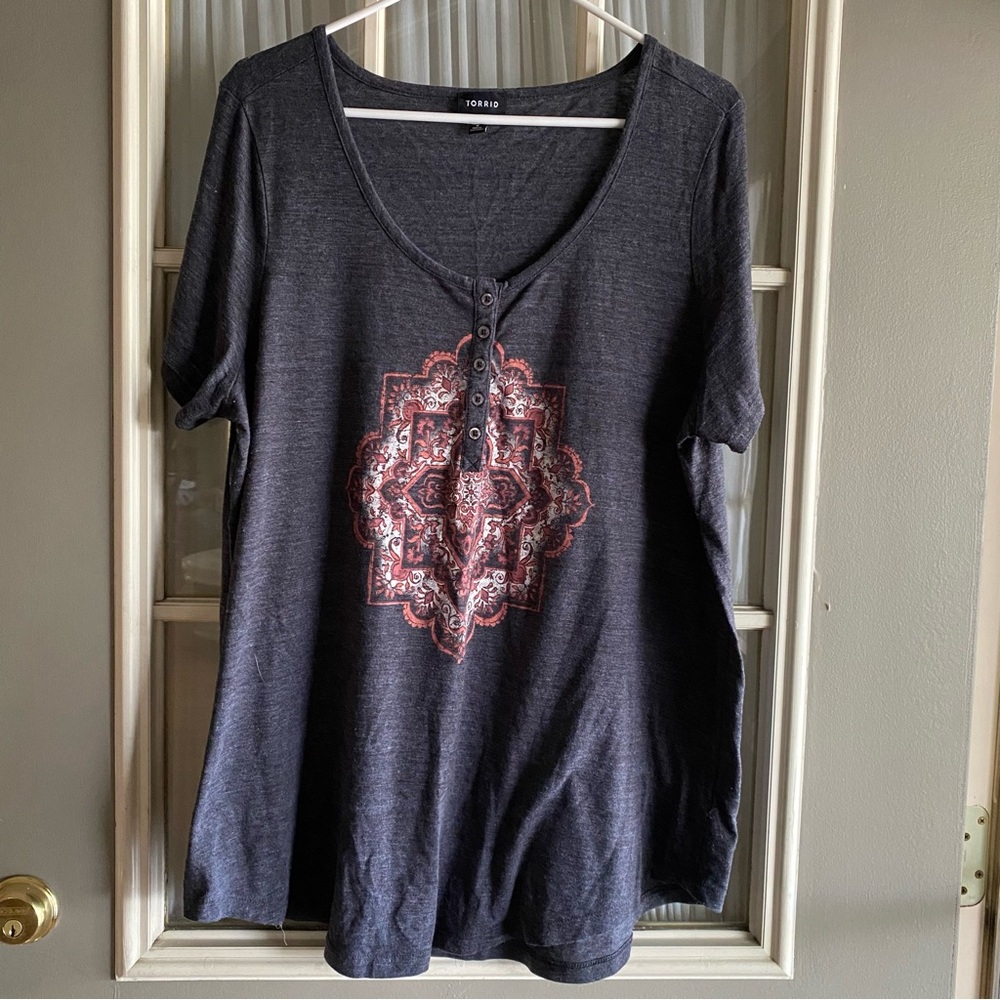 Torrid Charcoal Henley Tee with Burgundy Design